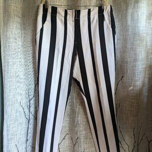 NY & Co 7th Avenue Design Studio Black & White Beetlejuice Striped Ankle Pants